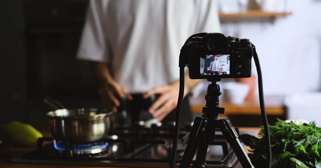 無料ブログを開設して初期設定を行っている初心者のイメージ画像