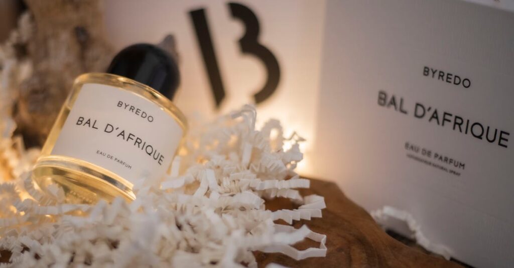 初心者におすすめの副業ブログジャンルを7つ紹介した図解。転職・美容・趣味など具体例付きで分かりやすく解説。