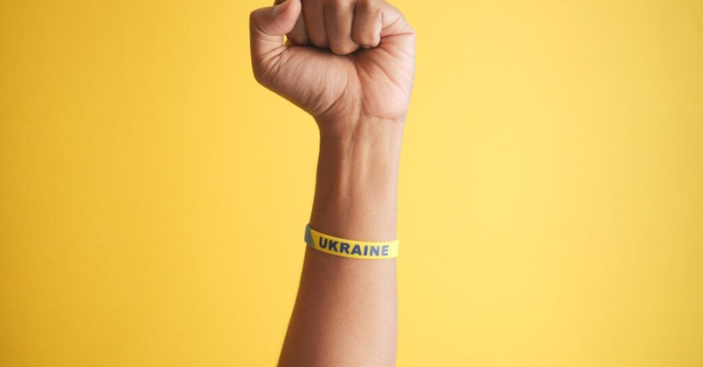 モチベーションを維持する仕組みを図解。習慣化・環境・小目標設定の重要性を表す。