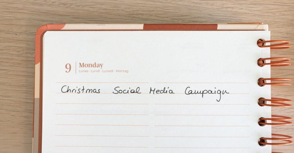 副業ブログの最初の10記事テーマ構成例。体験談・ノウハウ・問題解決・比較記事のバランスを図解。