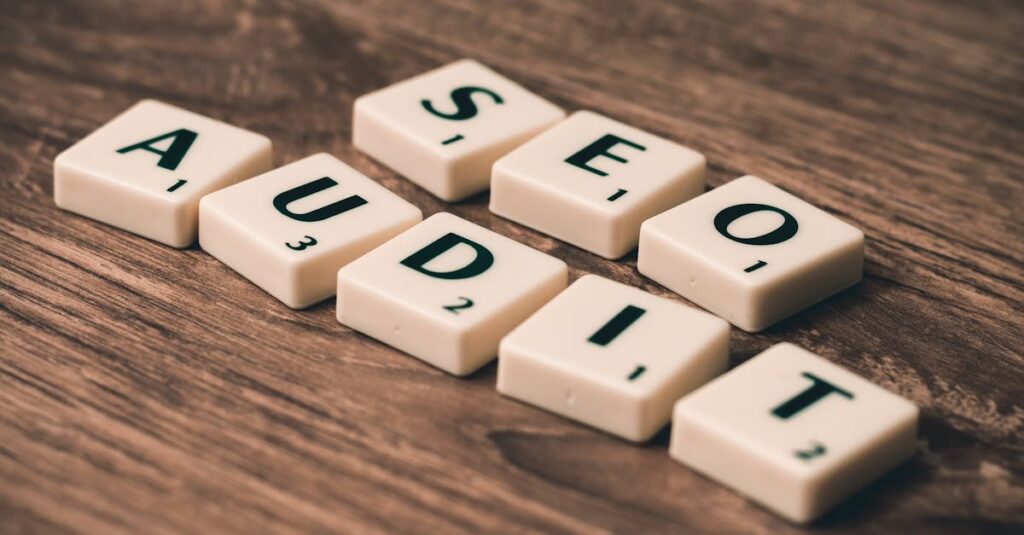 SEO最適化と広告収益の関係を説明する図：検索流入→広告露出→収益増加