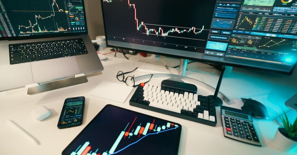 ASPの管理画面を比較しているイメージ。初心者が使いやすいインターフェースの違いを視覚的に示している。