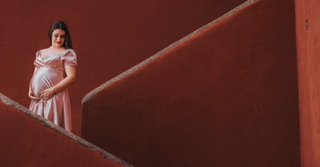 継続によって成果が伸びていく様子を示すグラフ。努力の積み重ねが急激に報われるイメージ。