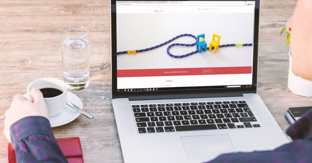 SEO最適化と広告収益の関係を説明する図：検索流入→広告露出→収益増加