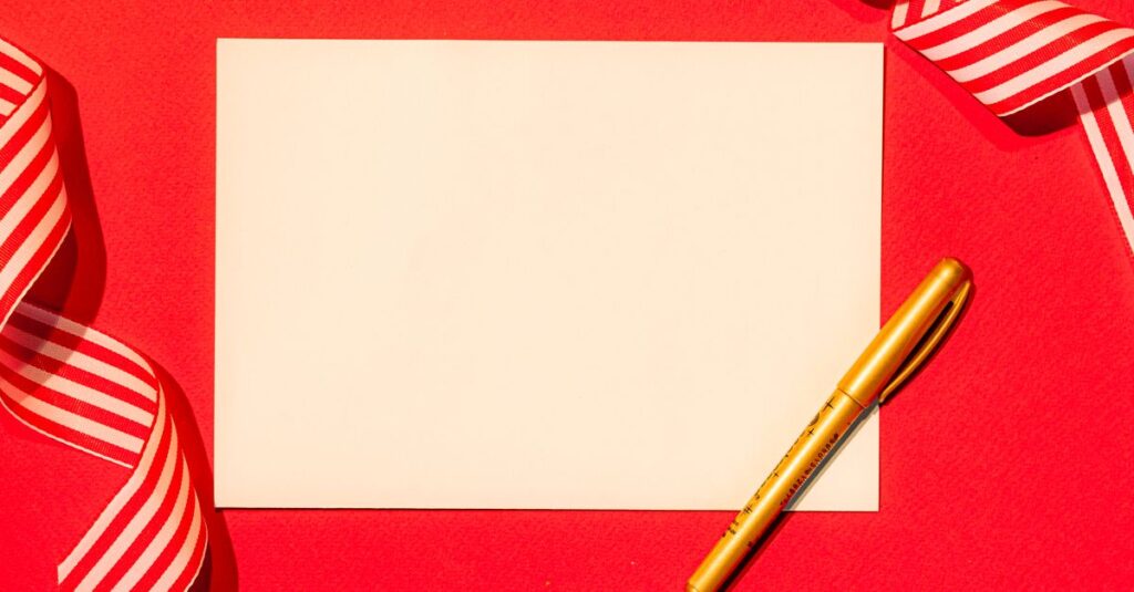 noteで読まれる記事構成テンプレートを図解したイメージ。タイトル・導入・本文・まとめの流れを示す。