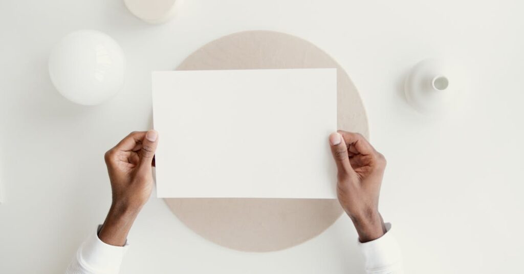 noteで読者視点を意識した文章を書くポイントを示す図解イメージ