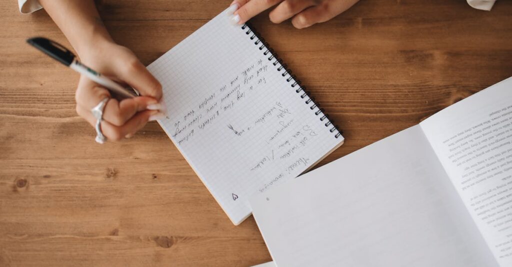 プロが実践するnote記事の書き方テクニックを紹介するイメージ図