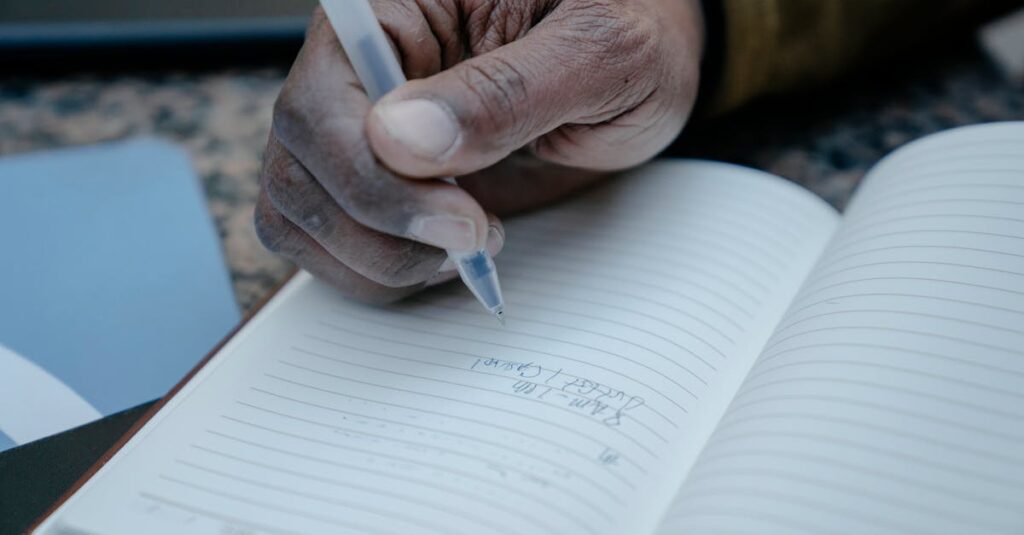 プロが実践するnote記事の書き方テクニックを紹介するイメージ図