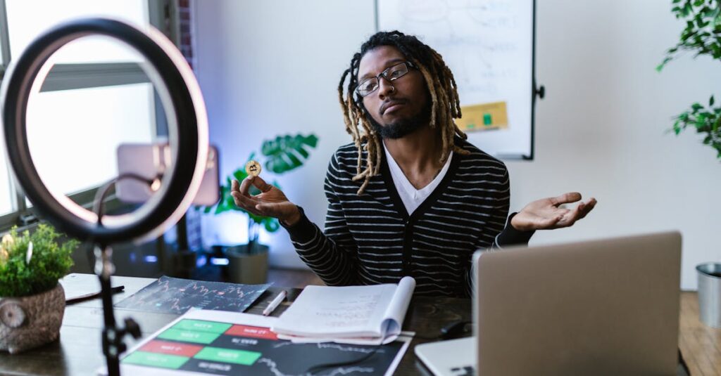 記事量と広告分析を並行して行う流れを図解：執筆→分析→改善→収益化