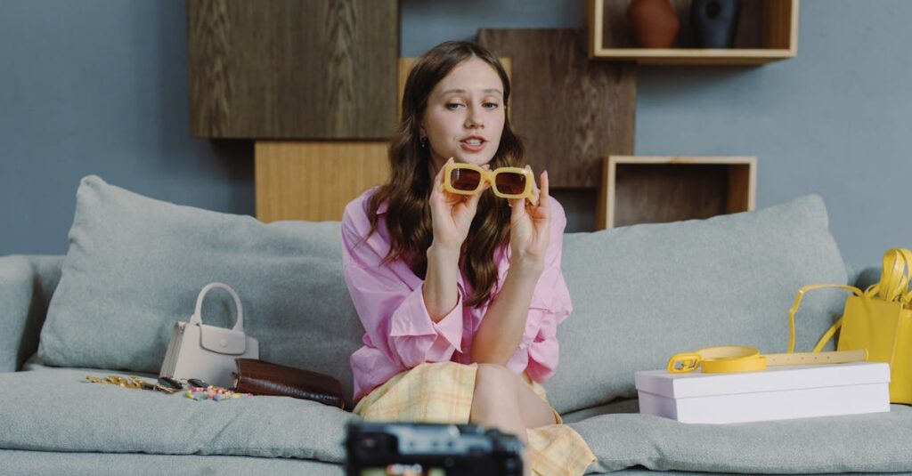 Amazonアソシエイトと楽天アフィリエイトの特徴を比較した図