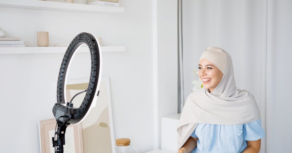 無料ブログで体験談やストーリーを発信しているブロガーのイメージ画像