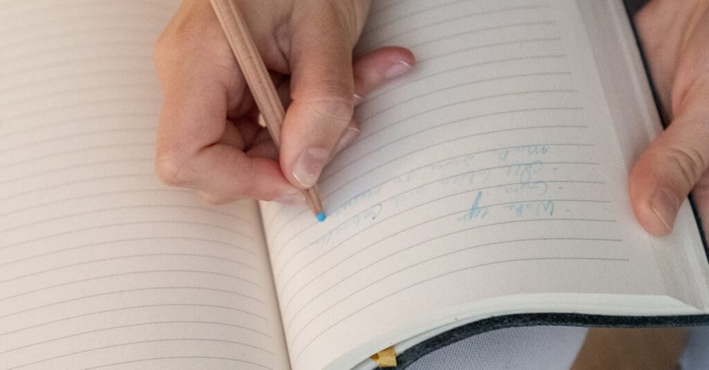 noteで読者からファンへ進化するプロセスを象徴するイメージ。信頼と共感を積み重ねる様子を表現。