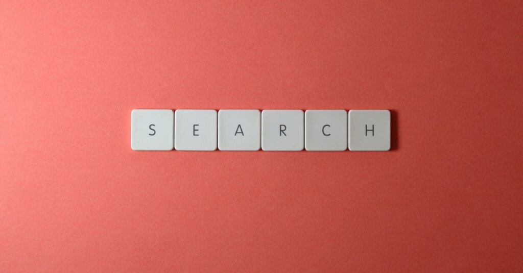 検索意図を分析してブログ記事を最適化している様子。画面にキーワードマップが表示されている。