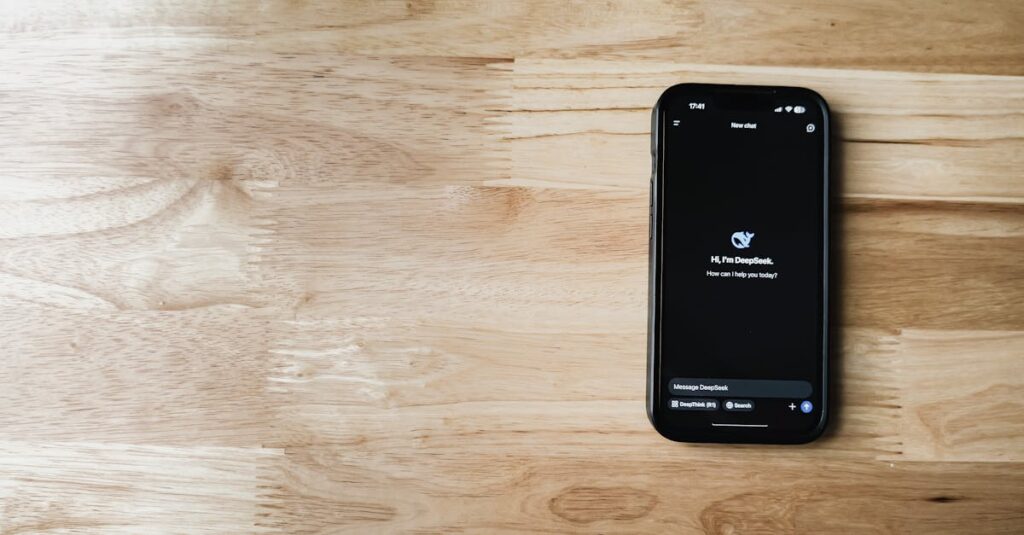 AIを活用して初めて1円を稼いだ感動の瞬間を描いたイメージ、画面に「¥1」の表示がある