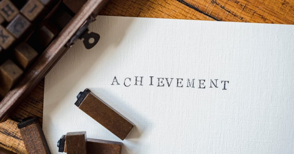 実際にPVを伸ばしたブログ事例をもとに成功までの流れを解説するイメージ図